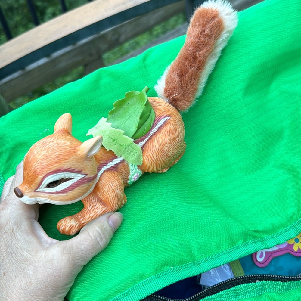 Disney Fairies Tinkerbell Ride-Along Friends Scamper Chipmunk Squirrel Figure